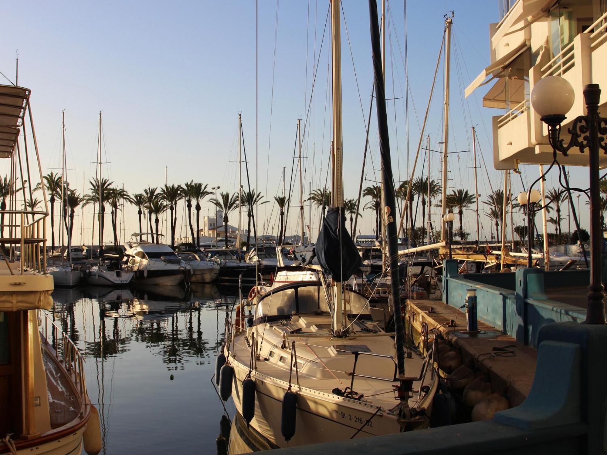 Lejlighed Isla Puerto Marina Benalmádena